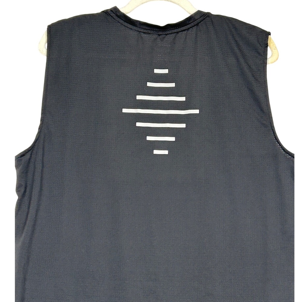 Reebok Performance Style Sleeveless Black Running Shirt Back Reflective Men's M - Picture 6 of 6